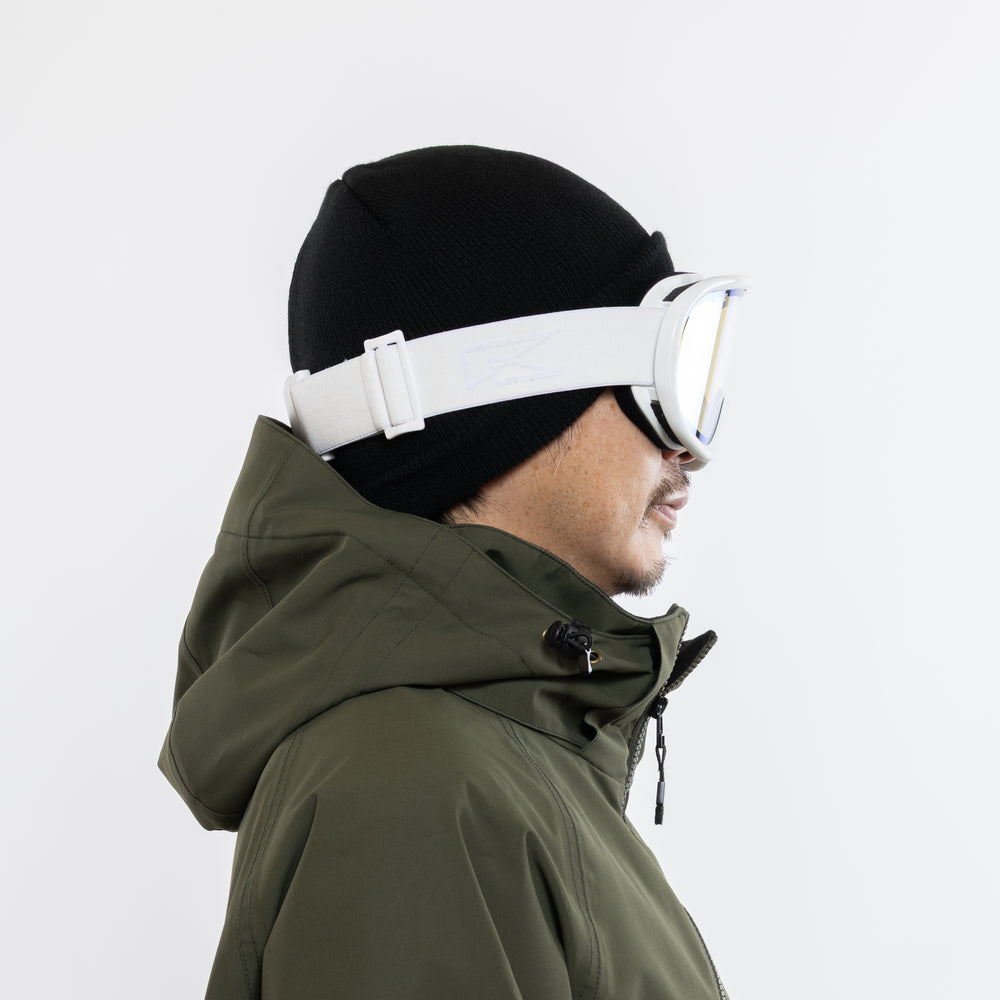 
                  
                    SUPER LIGHT FRAME White Gross x Matte
                  
                