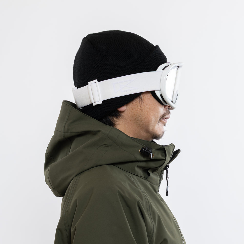 
                  
                    SUPER LIGHT FRAME White Gross x Matte
                  
                