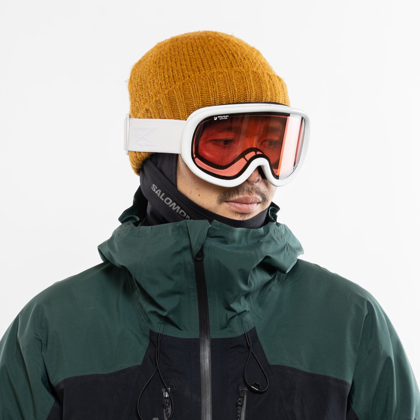 
                  
                    SUPER LIGHT FRAME White Gross x Matte
                  
                